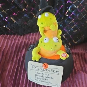 Hallmark HALLOWEEN TREMBLIN TOADS